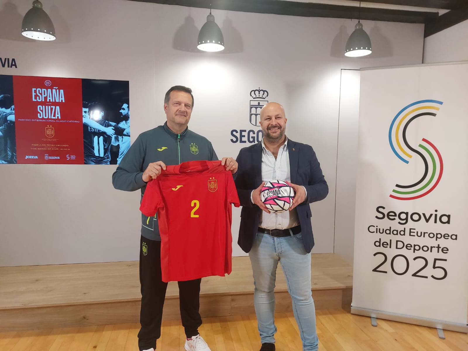 Segovia acoge el partido de fútbol sala España-Suiza