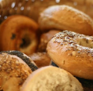 Viernes 23 a las 18.00 horas. Taller 'Habemus panem'