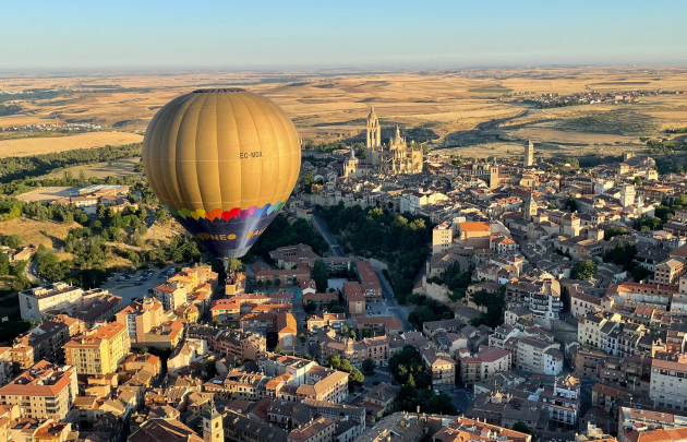 Vuelo en globo en Segovia