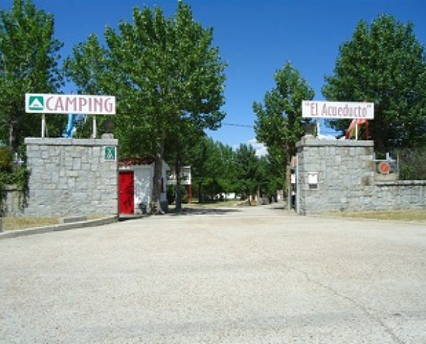 Camping Acueducto 4