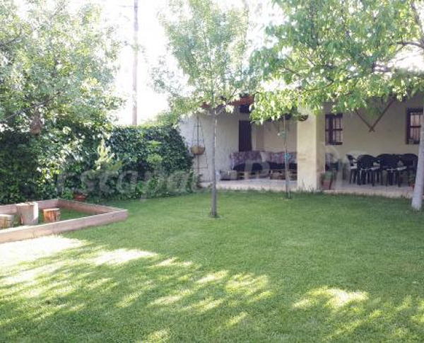 Nuestro jardín. Casa rural La Zamarriega